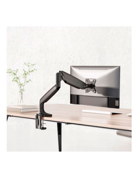 RACK PARA MONITORES KOREANO 17" A 45" (LDT82-C012E) BRAZO HIDRAULICO